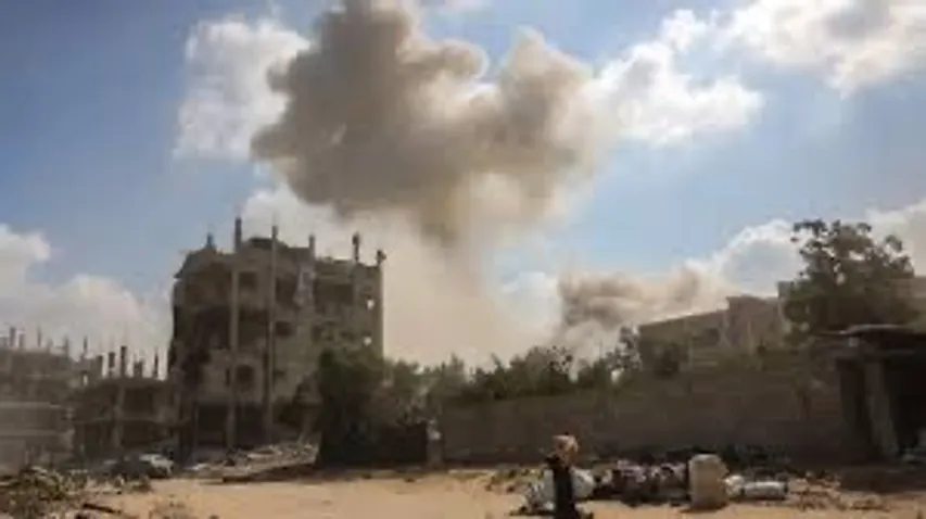 Israeli airstrike on southern Gaza hospital at least 15, including 3 journalists