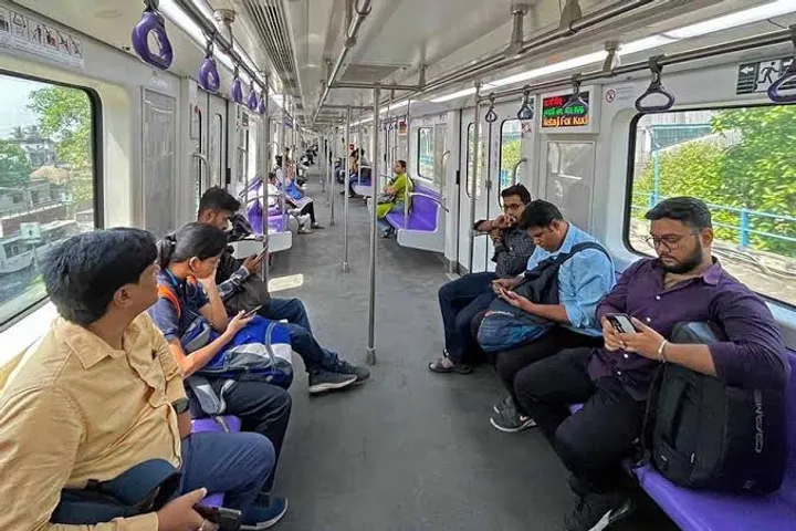 Metro reversal fix to ease rush, technical upgradation to take place this weekend