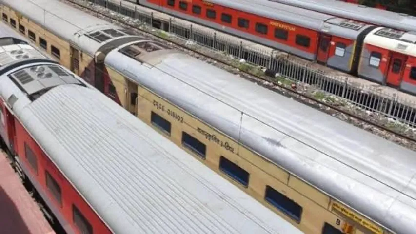 India boosts festive season travel experience with the launch of Weekly Special trains