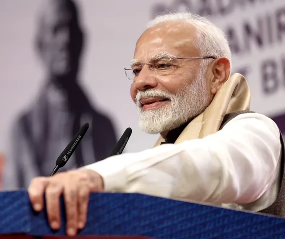 Prime Minister Narendra Modi has extended warm wishes to devotees across the country and around the world on the occasion of Chhath Mahaparv.