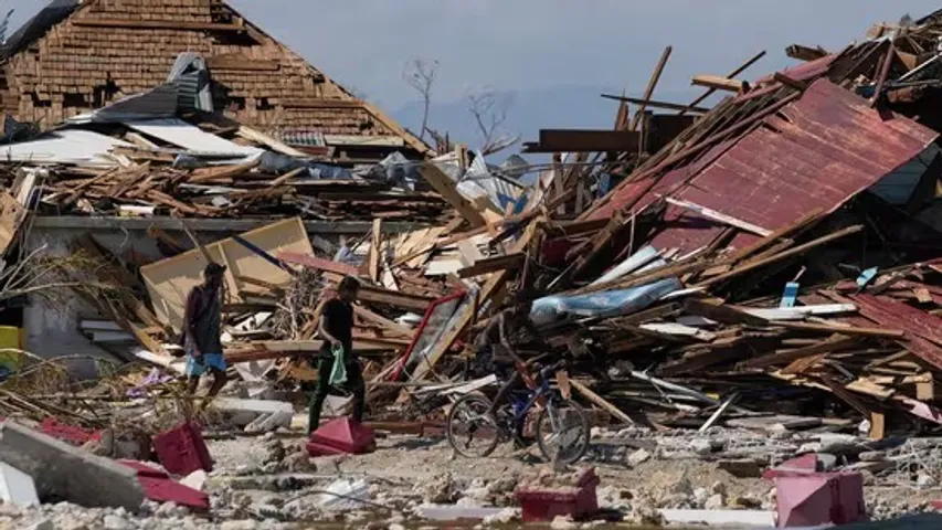 Hurricane Melissa's death toll climbs to 44, storm churns north