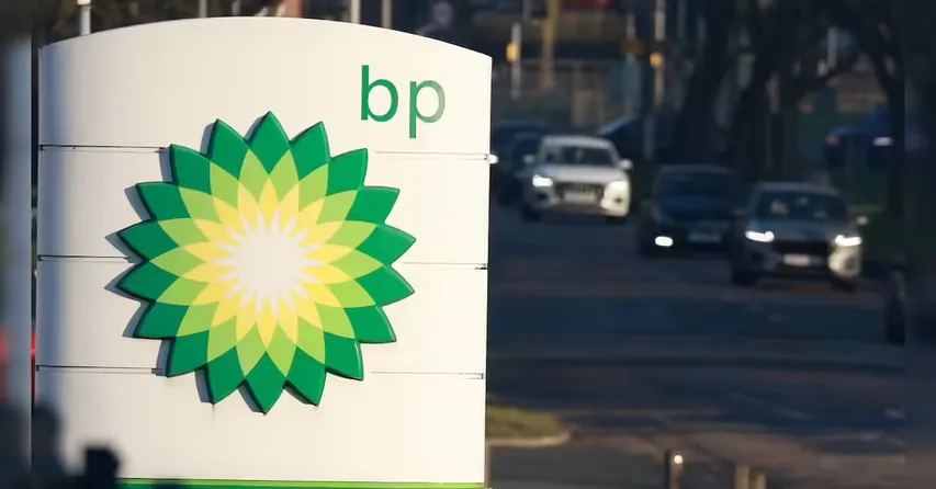 BP agrees deal to sell £7.4bn stake in Castrol to US investment firm