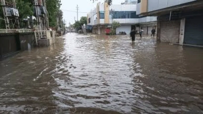 Week after heavy rains, hundred of houses remain flooded in Gujarat's Mandvi town