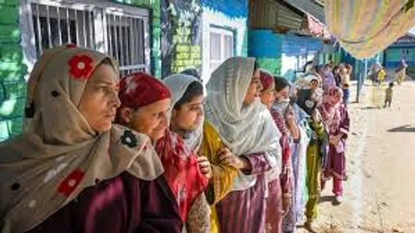 J&K: Voting For first phase of Assembly Elections underway