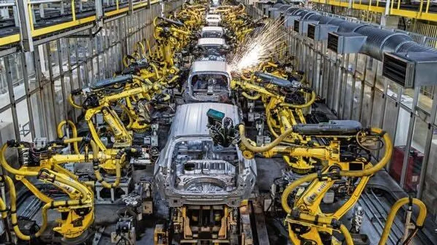 Passenger Vehicle sales decline by 2% to 3.5 lakh units in August 2024