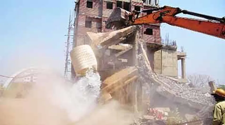 AMC razes 23 illegal constructions in Fatehwadi area
