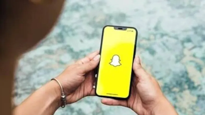 Snapchat rolling out new Footsteps feature for iPhone