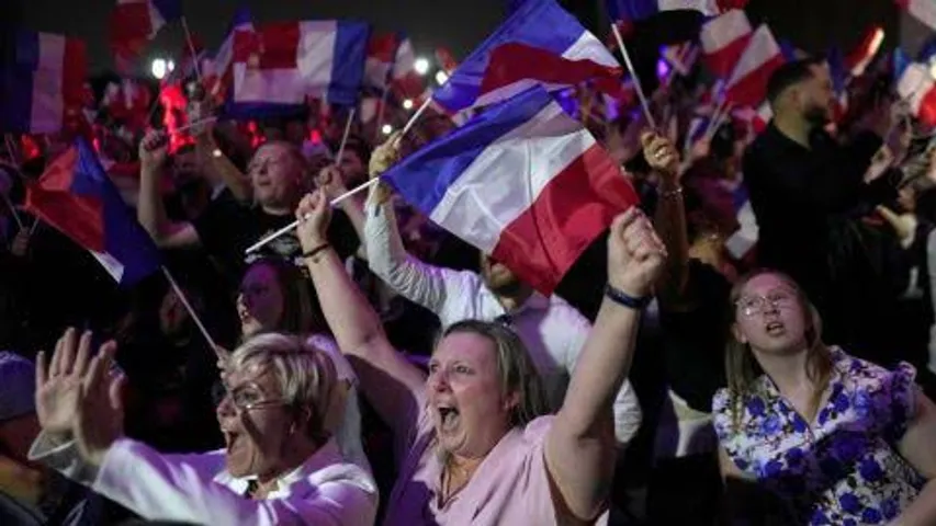 France elections face a historic far-right victory
