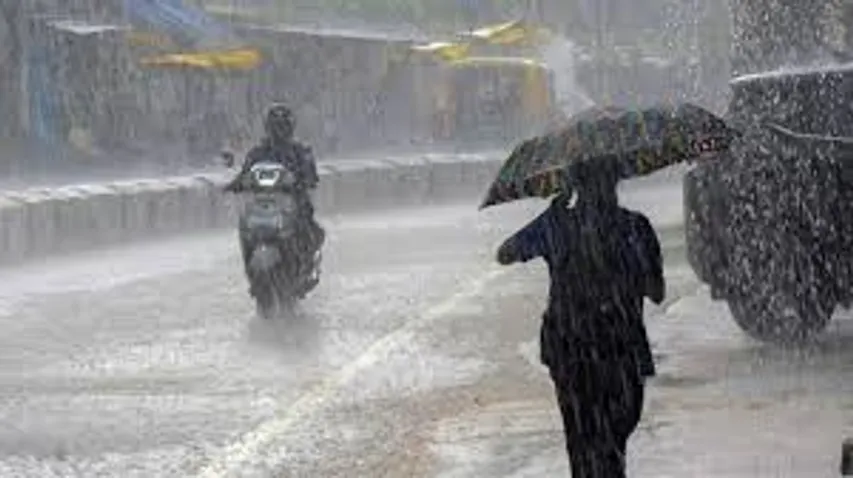 Gujarat: IMD predicts more heavy winds and rainfall