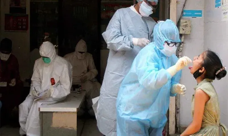 Covid-19: India records 2 58 089 cases, 385 deaths