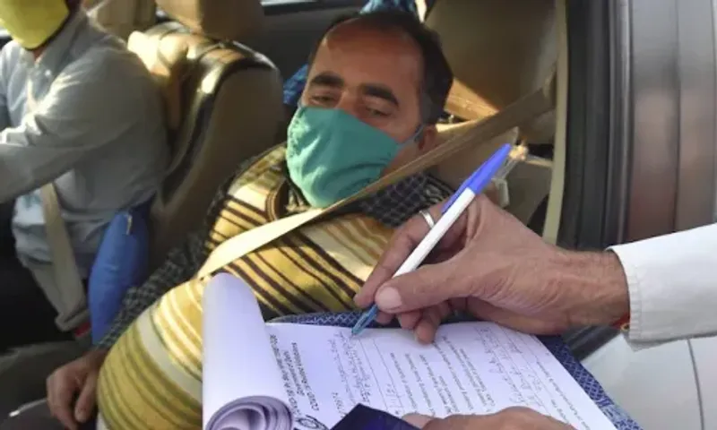 Masks and fine back in Delhi, daily cases top 2,000