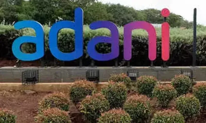Adani Green Energy operanalizes 1,000 MW solar energy at Khavda RE Park, Gujarat