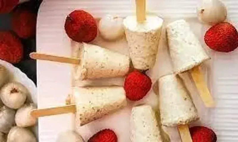 Lychee Rabri Kulfi: Kulfi that make for the perfect dessert