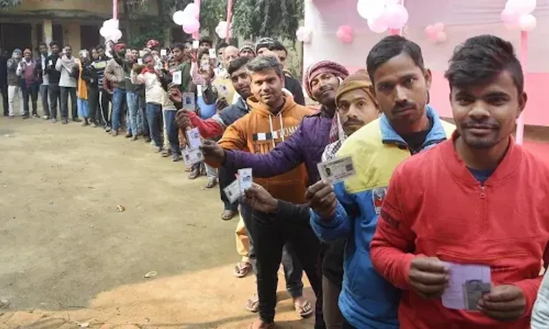 Gujarat panchayat polls: Voting is taking place in the midst of strict security measures