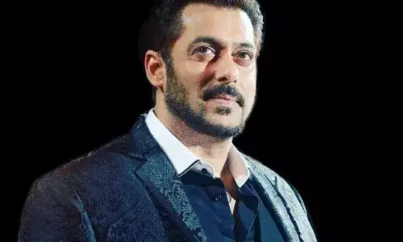 Salman Khan appeals to fans to not burst crackers inside cinema halls