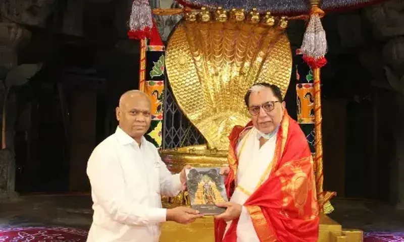 Dr. Subhash Chandra, a Rajya Sabha member, prays in Tirupati