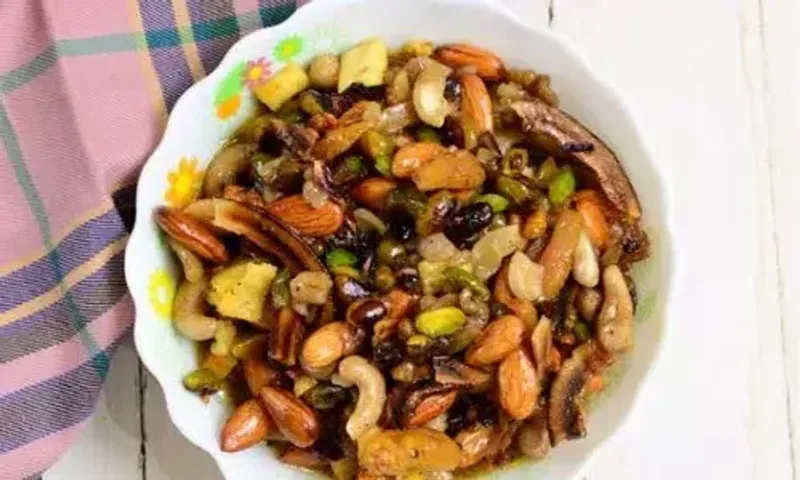 Badam Paneer Ka Kashmiri Shufta Recipe: Be it a festival or any other special occasion, this Badam Paneer Ka Kashmiri Shufta is the perfect dessert