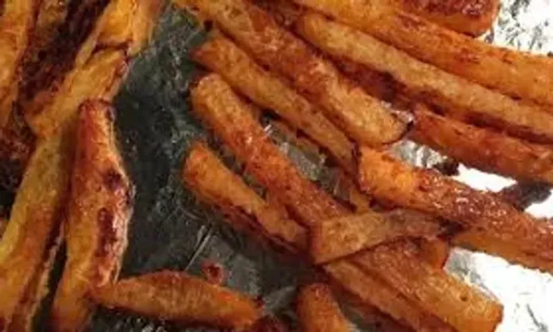 Spiced Turnip Fries Recipe: This side dish recipe is the best comfort food for those on a strict diet