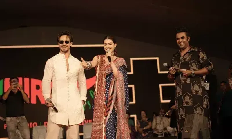 Mirchi Rock n Dhol Returns with high-spirited performers and Bollywood stars Tiger Shroff and Kriti Sanon