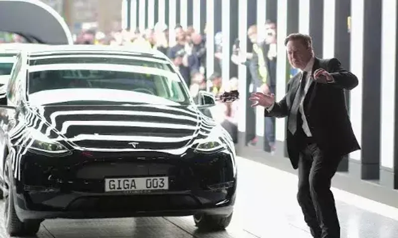 Elon Musk visits China as Tesla seeks self-driving technology rollout