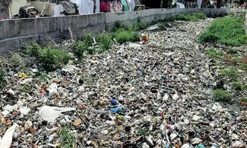 Surat: Citizens strive for plastic-free Tapi