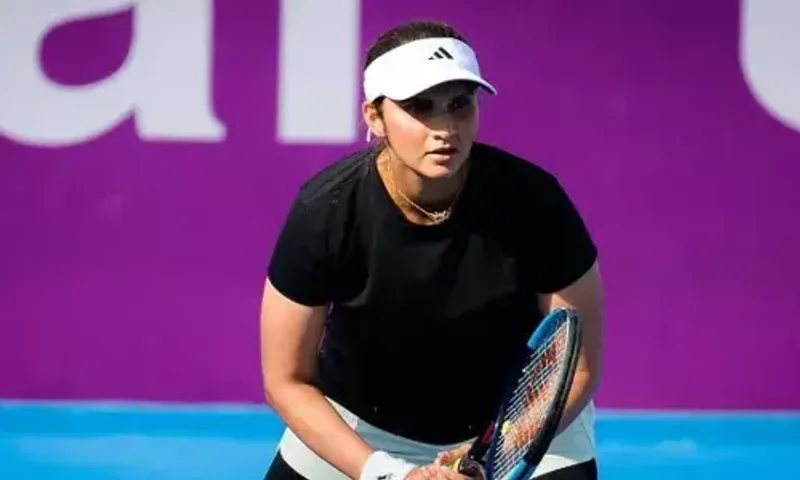 Sania Mirza and Rajeev Ram advanced to second round of the Australian Open mixed doubles
