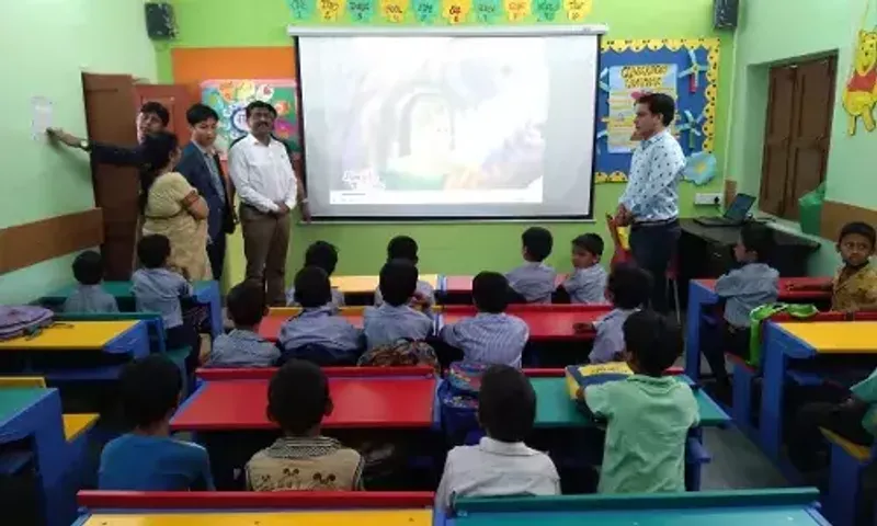 UP Government targets making 30,000 smart schools