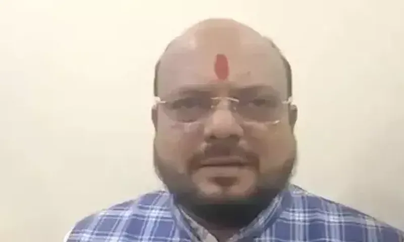 Maharashtra Minister Gulabrao Patil apologises for remarking about "roads like Hema Malini's cheeks."