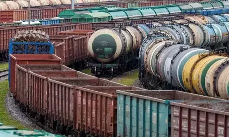 Russia warns Lithuania of 'grave consequences' for blocking rail transit