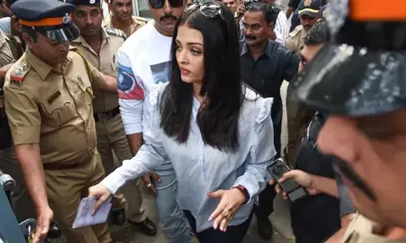 Aishwarya Rai summoned by ED in Panama Papers Case