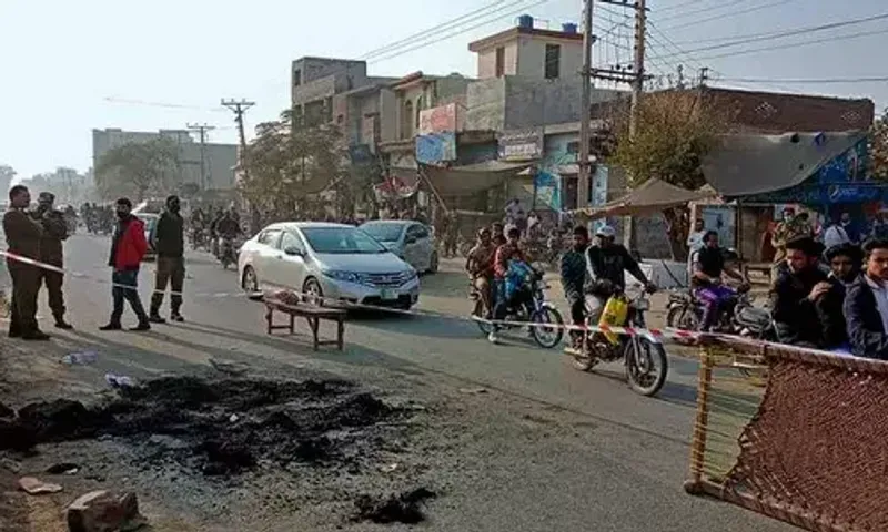 A mob in Pakistan lynches a Sri Lankan company manager for blasphemy