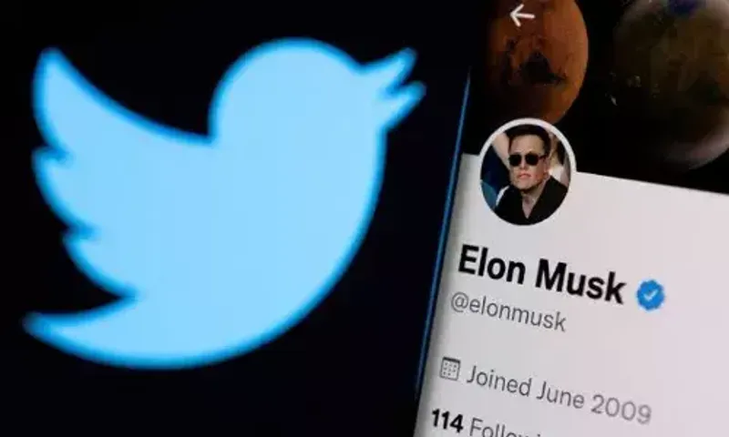 Twitter might come with a slight cost for commercial, government users: Elon Musk
