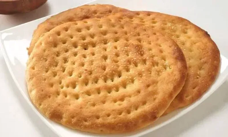 Sheermal Recipe: Sheermal is a famous part of the Mughlai cuisine and is an Eid special delicacy