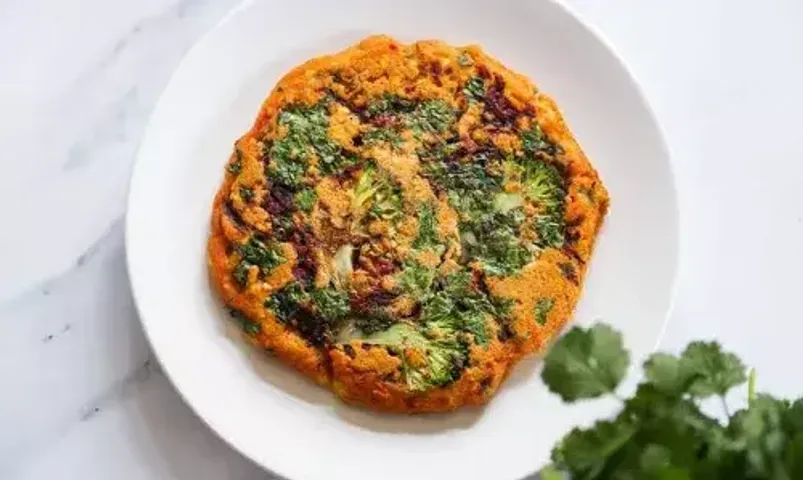 Moonglet Recipe: If you are someone who loves trying out new street foods, then this recipe is a must-try for you