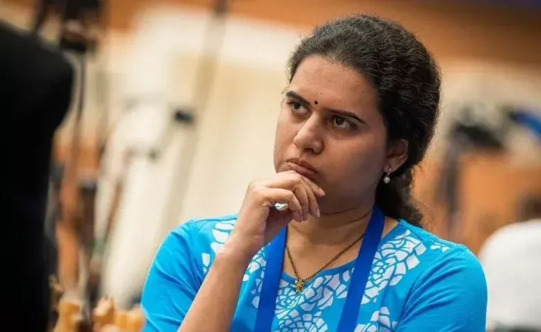 Sports Minister Anurag Singh Thakur congratulates Grand Master Koneru Humpy for clinching silver in World Women Rapid Championships 2023