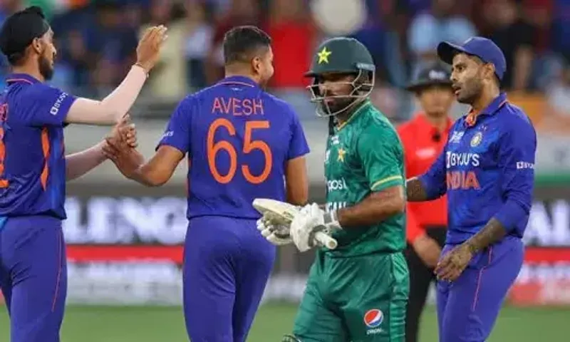 T20 World Cup: India faces Pakistan as both teams kick off campaign