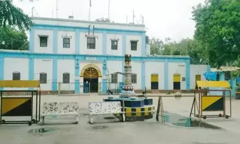 Ahmedabad: Sim card seized from prisoner in Sabarmati jail