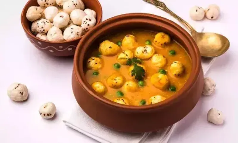 Makhana Curry recipe: Serve this dish to your guests during parties or during your family lunch or dinner