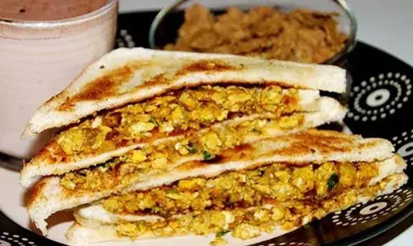 Egg Bhurji Sandwich Recipe