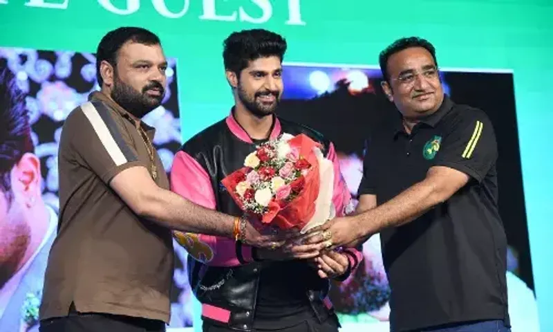 Ahmedabad based Adine Technologies launches Fantasy Sports mobile application ‘YU11’