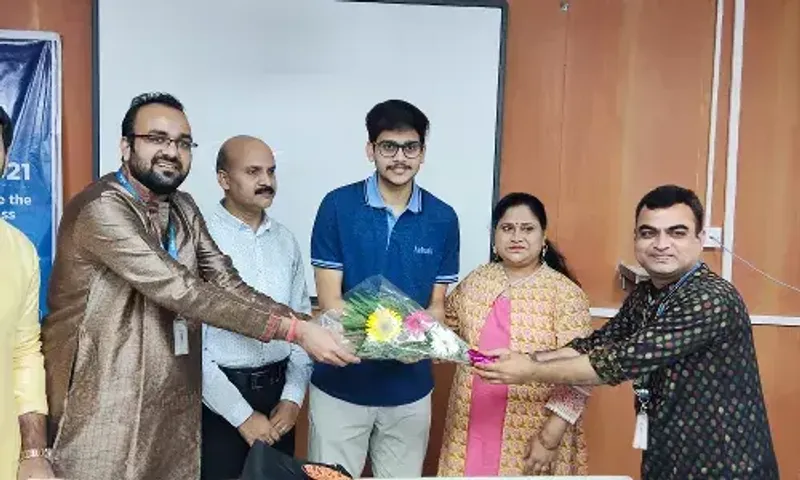 Aakash Institute student Pavitra Goyal from Vadodara Secures an impressive AIR 143 in NEET UG 2021