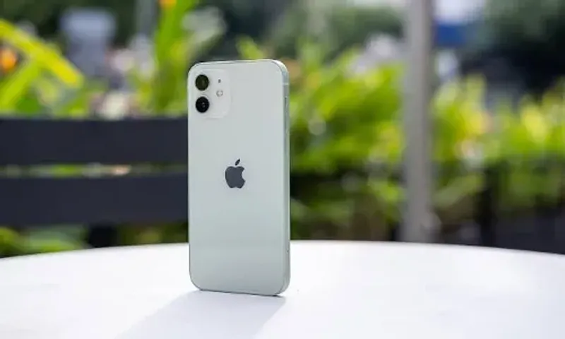 iPhone 12, iPhone 12 Mini on sale with up to Rs. 11,910 discount via Amazon India, Flipkart