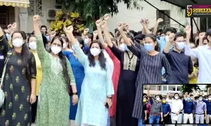 Doctors at SSG Vadodara continue their strike and took out a rally inside the campus
