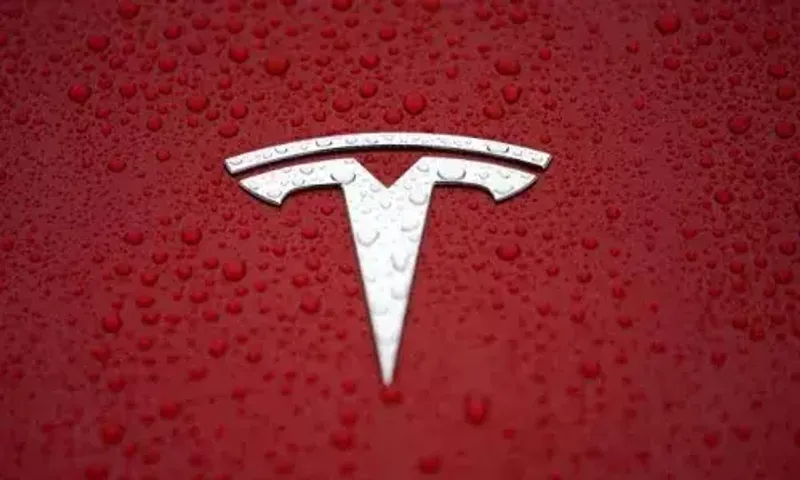 Elon Musk's embrace of advertising at Tesla grabs marketers' attention