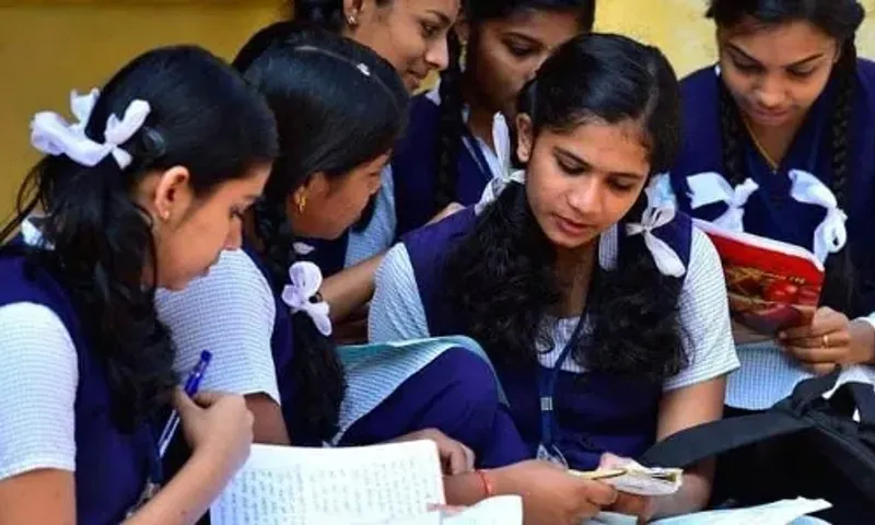 Gujarat: Boards will be held next year, says GSHSEB