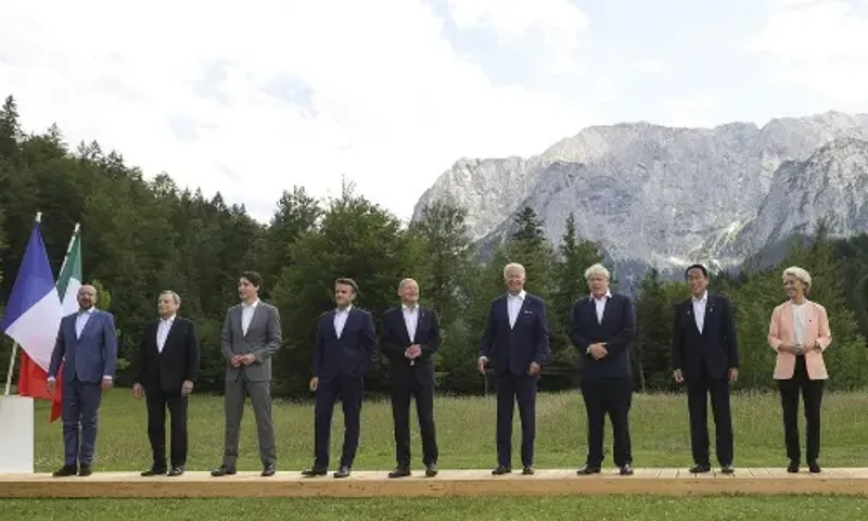 G7 leaders pledge 600 billion for developing countries