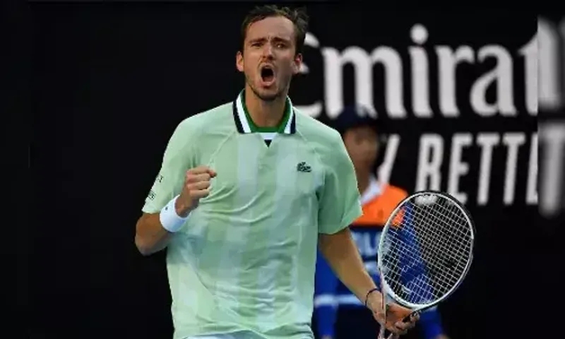 Australian Open: Simona Halep, Daniil Medvedev, Stefanos Tsitsipas to play quarterfinal matches