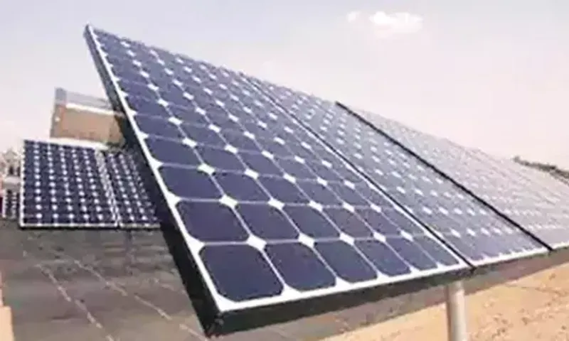 The AMC's budget will prioritize renewable energy and the use of electric vehicles