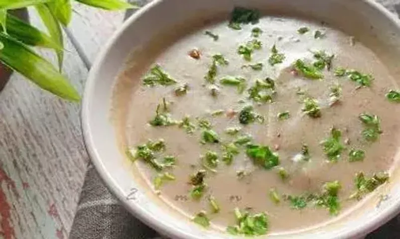 Singhade Ke Aate Ki Kadhi Recipe: Looking for some easy Navratri recipes, do try it