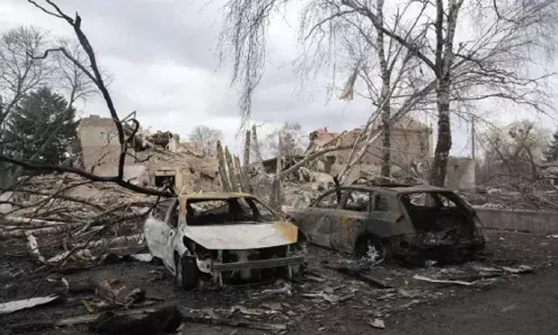 Ukraine war: Fresh bid to rescue citizens from besieged cities, strike kills 10